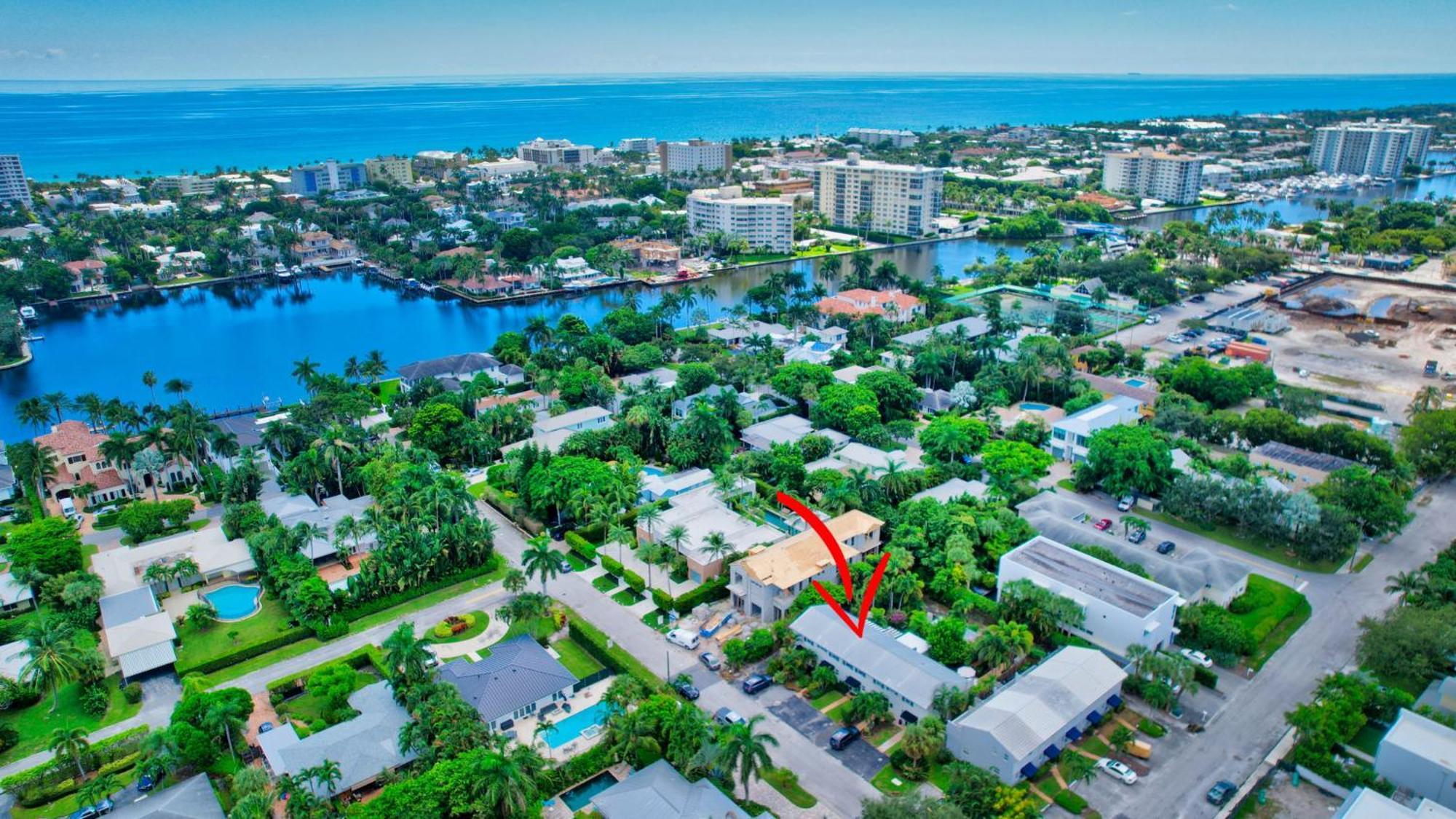 Magnificent Townhome Steps From Atlantic Ave Holiday home *