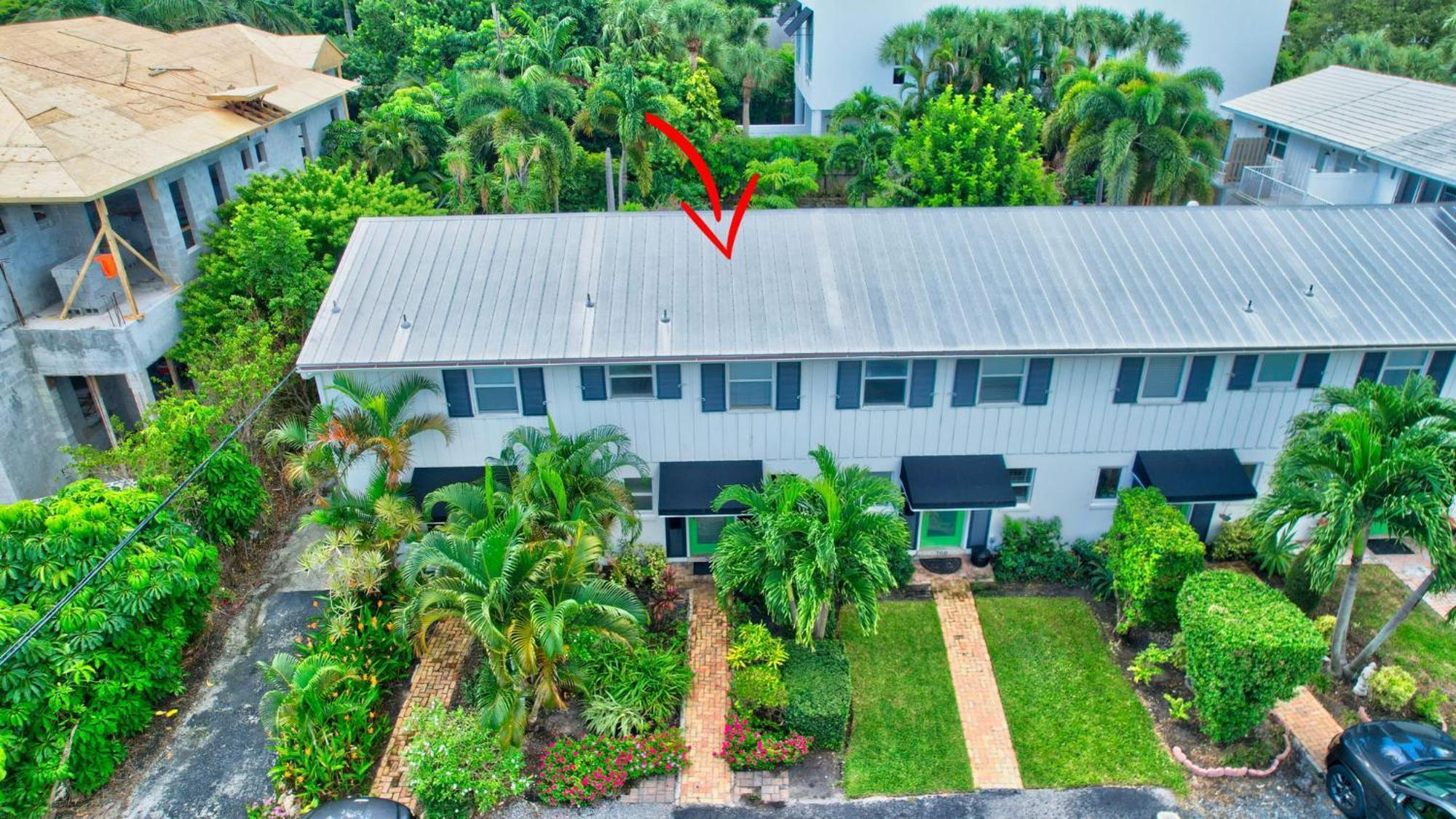 Magnificent Townhome Steps From Atlantic Ave *