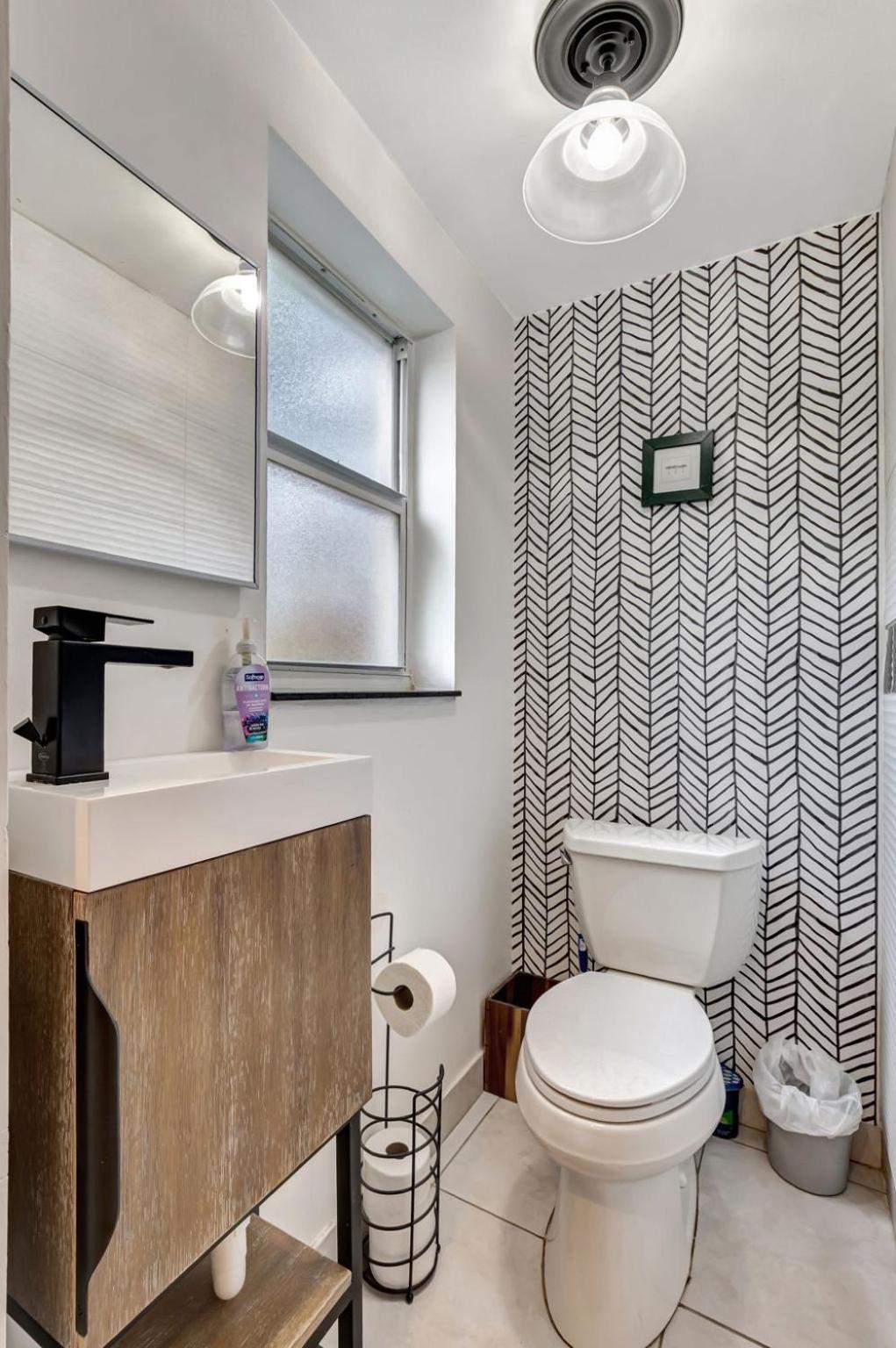 Magnificent Townhome Steps From Atlantic Ave * Delray Beach