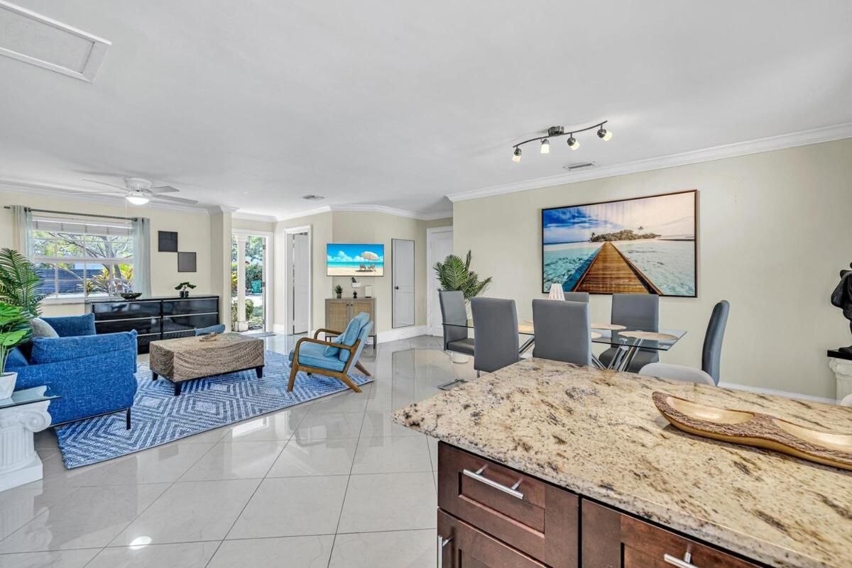 Holiday home Stunning Tropical Pool House Delray Near The *