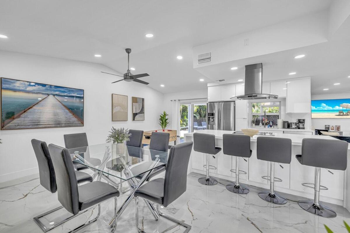 Wonderful Tropical Pool House In Delray Near Ocean Holiday home