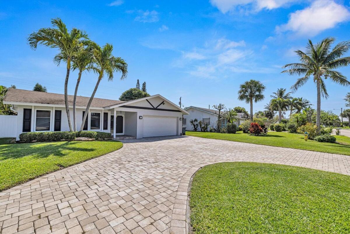 Wonderful Tropical Pool House In Delray Near Ocean Holiday home *