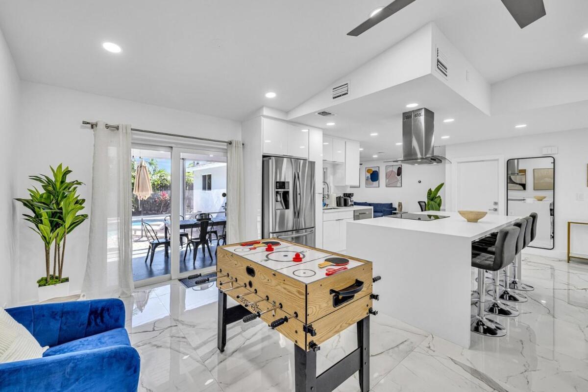 Wonderful Tropical Pool House In Delray Near Ocean Holiday home