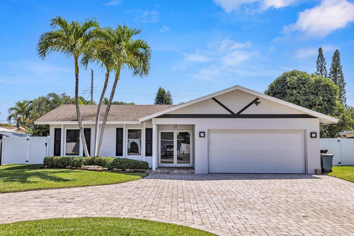 Holiday home Wonderful Tropical Pool House In Delray Near Ocean