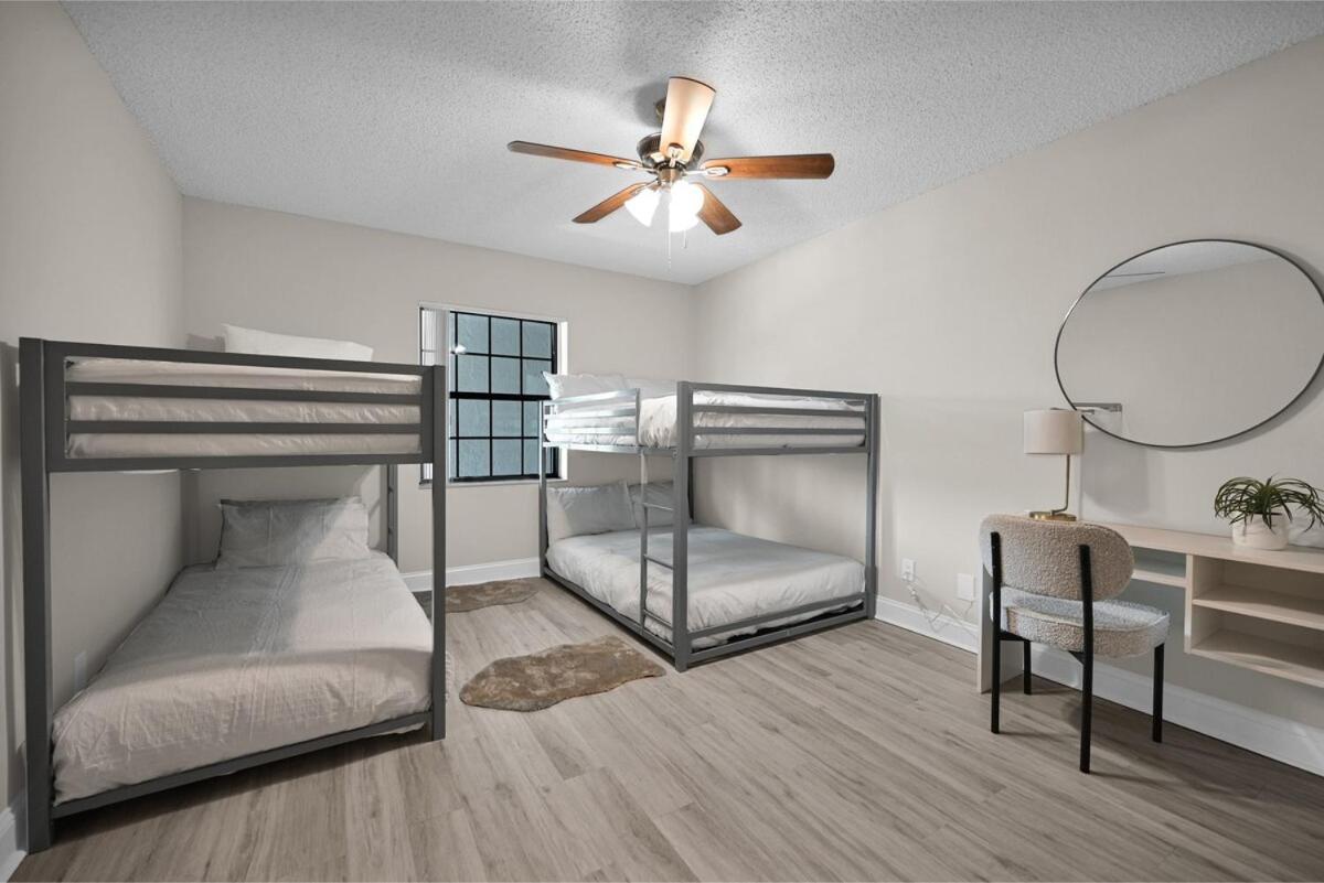 Delray Retreat Pool Free Parking Apartment *