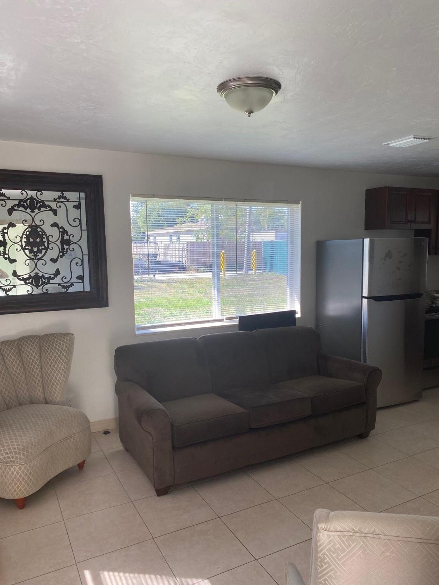 Location, Rates In Delray Off The Avenue Holiday home Delray Beach