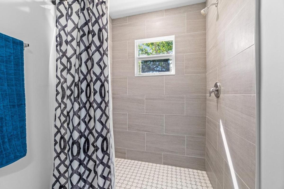 Close To Atlantic Ave, Beach! Hot Tub-5 Beds-king Delray Beach
