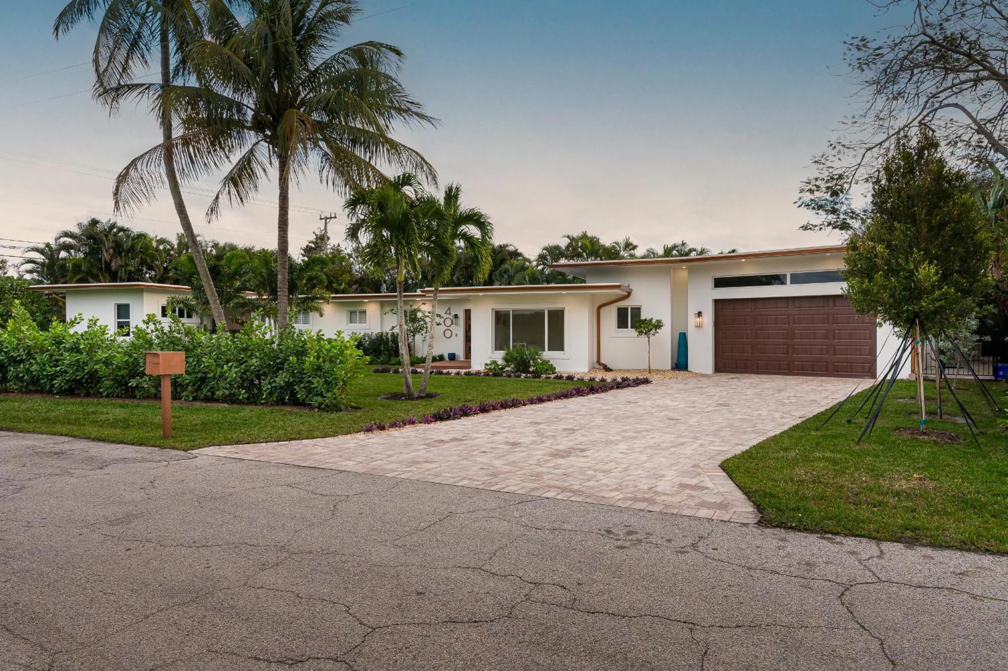 Spacious, Elegant 5 Bed, Pool, New, Close To And Atlantic Ave Delray Beach