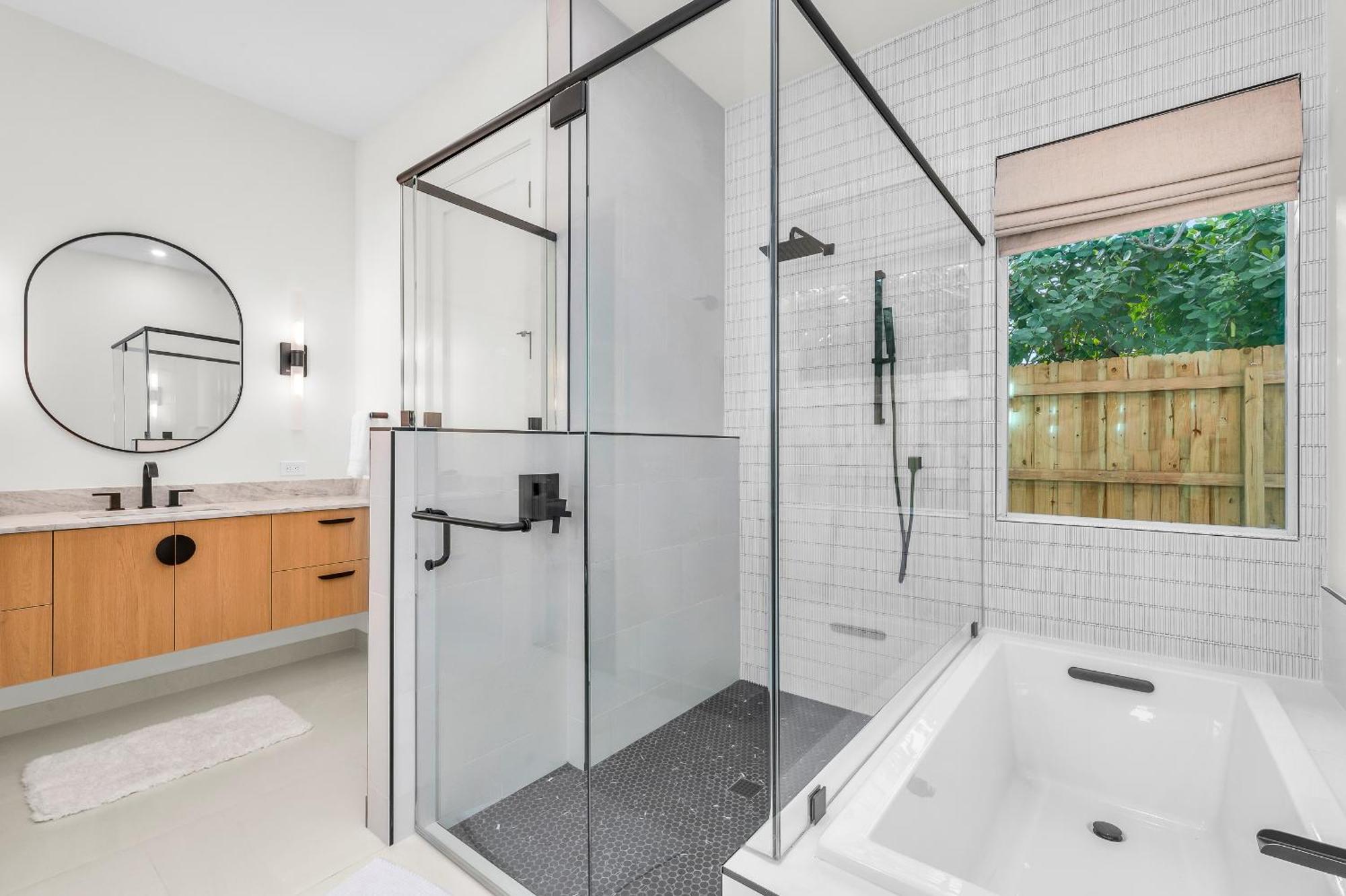 Spacious, Elegant 5 Bed, Pool, New, Close To And Atlantic Ave * Delray Beach