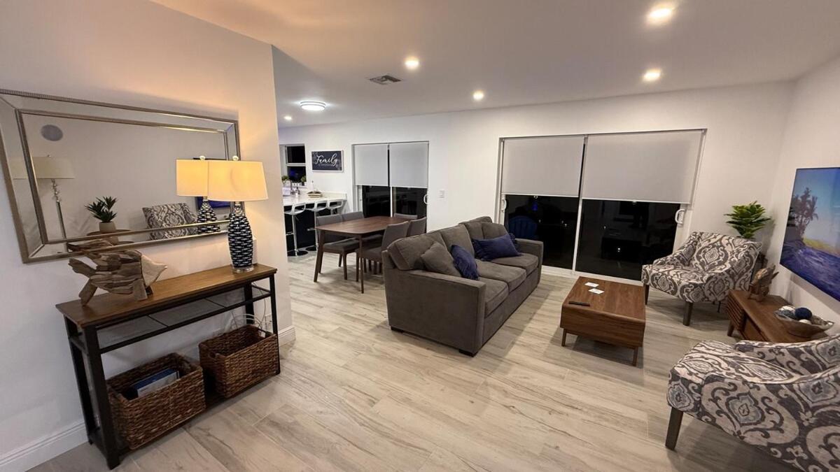 The Nest - Delray Getaway