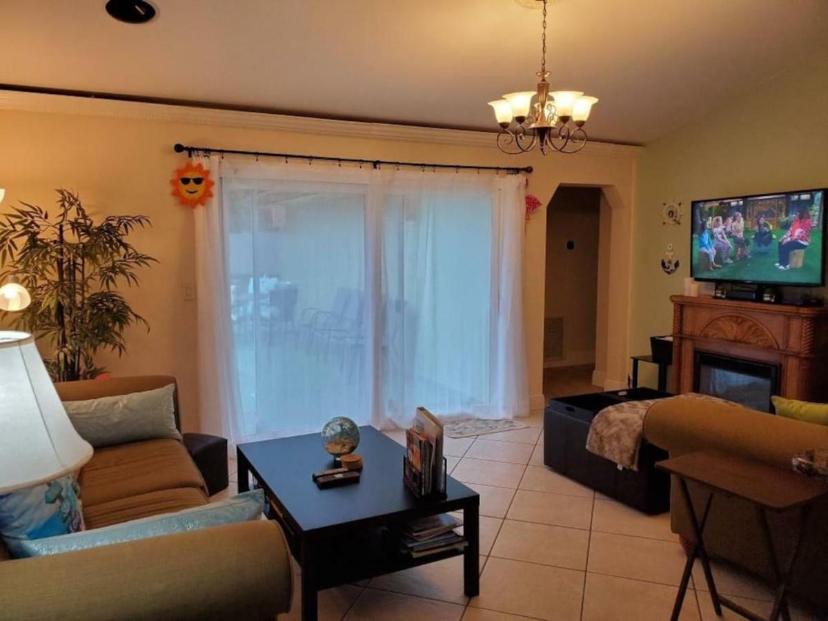 Beautiful Spacious And Luxury Delray House! Near The Beach! * Delray Beach