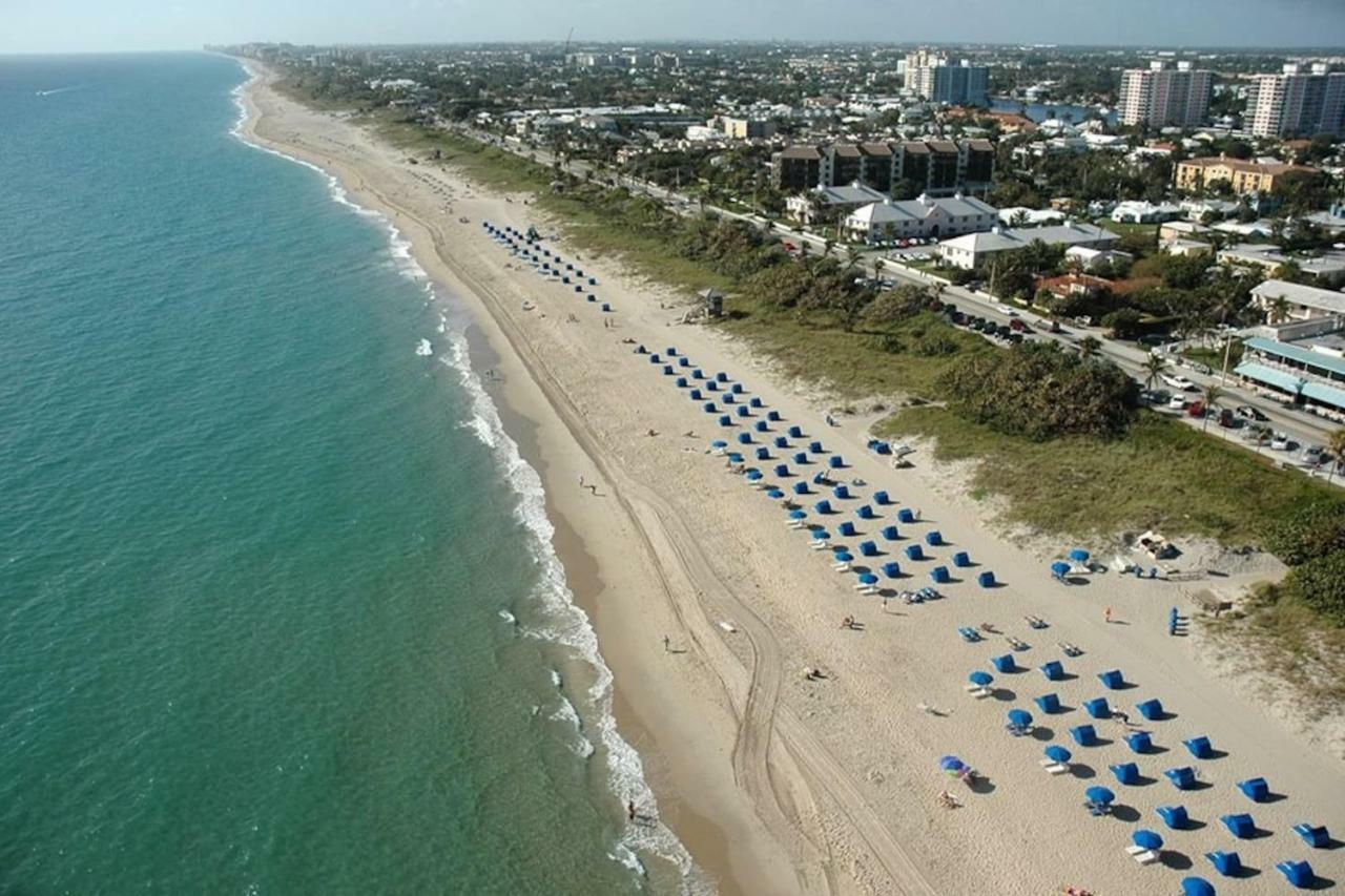Beautiful Spacious And Luxury Delray House! Near The Beach! Holiday home Delray Beach