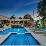 Goodtime House 5 Min To Beach, Pool Coming Sept!