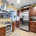 Captains Quarters Of Delray Beach