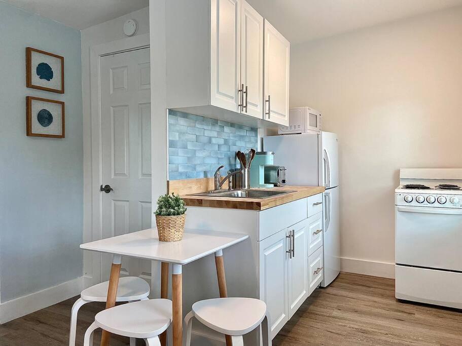 Holiday home Private Tiny House For 1 Or 2 Near Downtown Delray And Beach Delray Beach