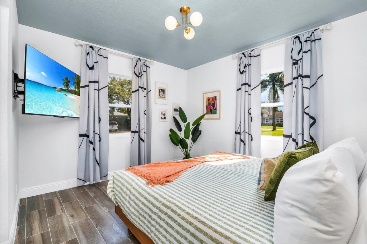 Goodtime House 5 Min To Beach, Pool Coming Sept! Delray Beach
