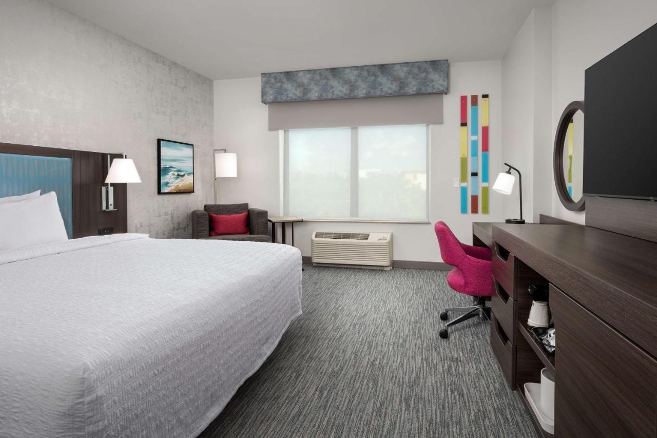Hampton Delray Hotel