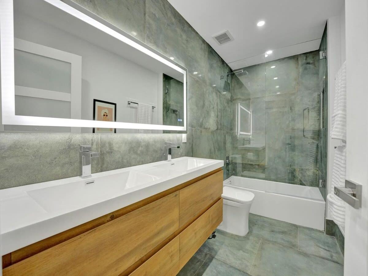 Spacious Azul Villa