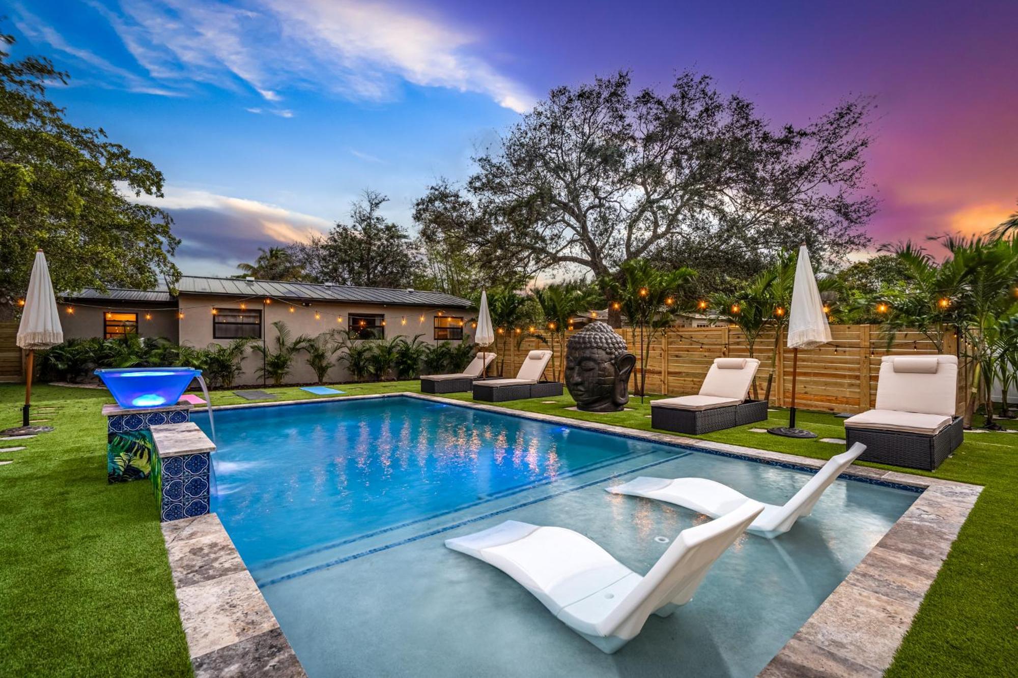 Bali Inspired With Heated Pool, Sauna And Hot Tub! Close To And Atlantic Ave * Delray Beach