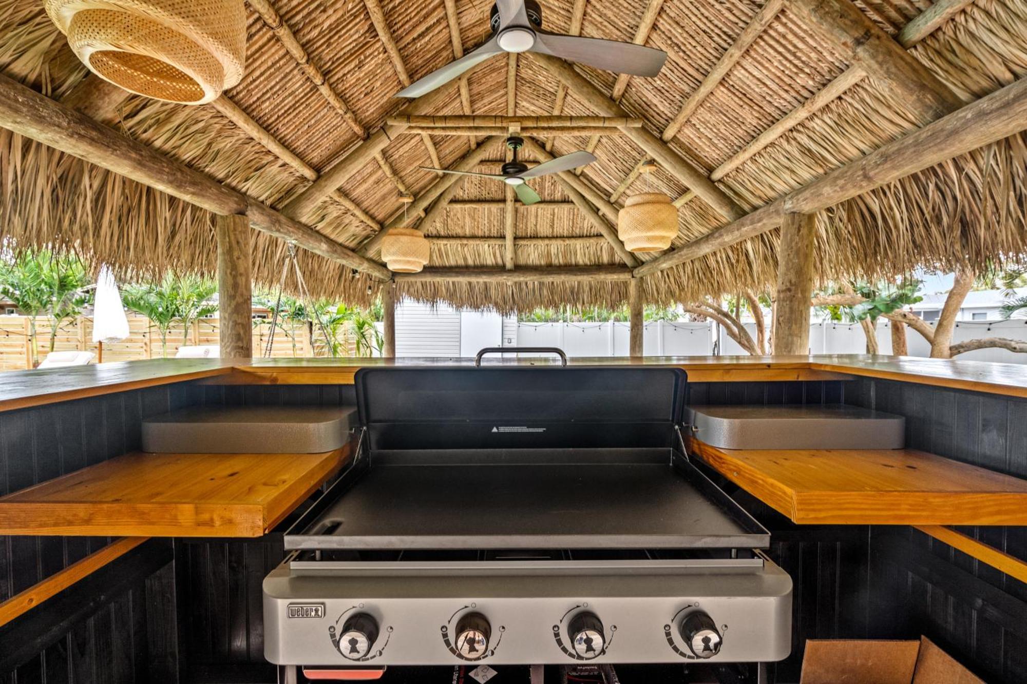 Bali Inspired With Heated Pool, Sauna And Hot Tub! Close To And Atlantic Ave *