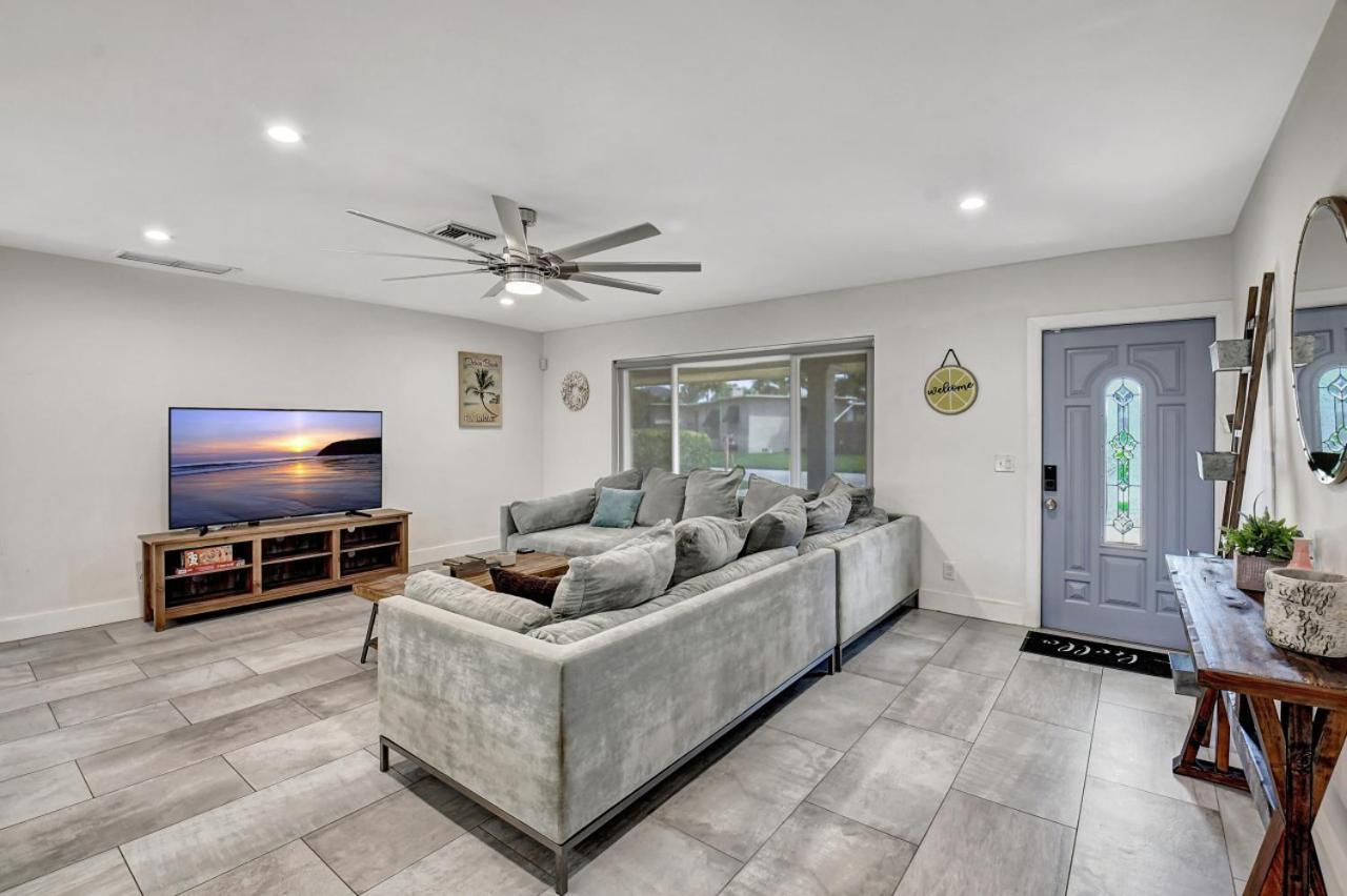 Holiday home Tradewinds Ultimate Delray Lifestyle 3br2ba With Heated Pool *
