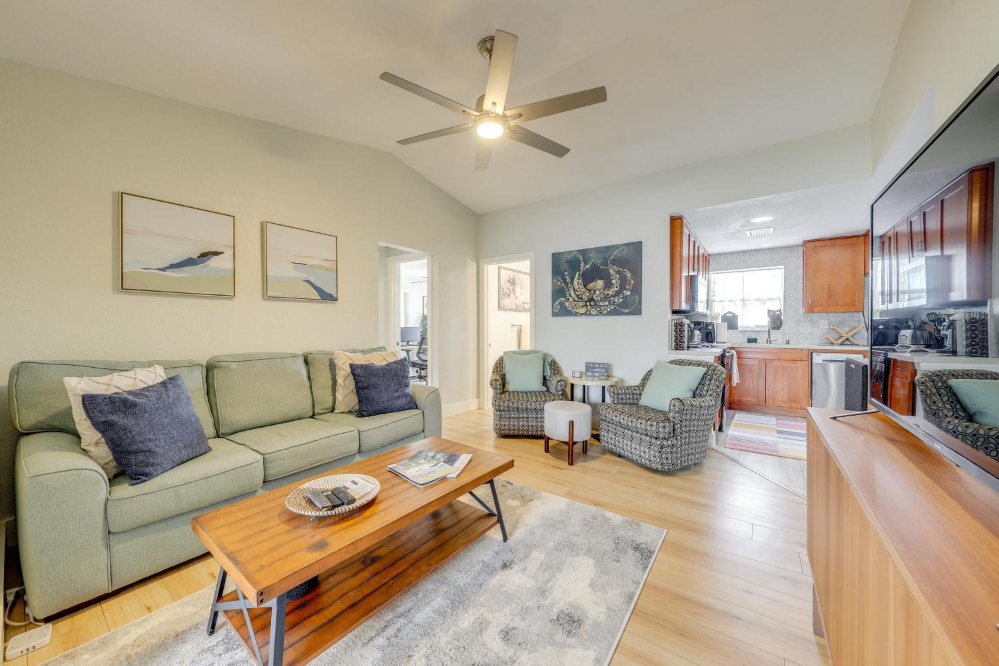 Holiday home Bright Near Atlantic Ave And Delray Beach! Delray Beach