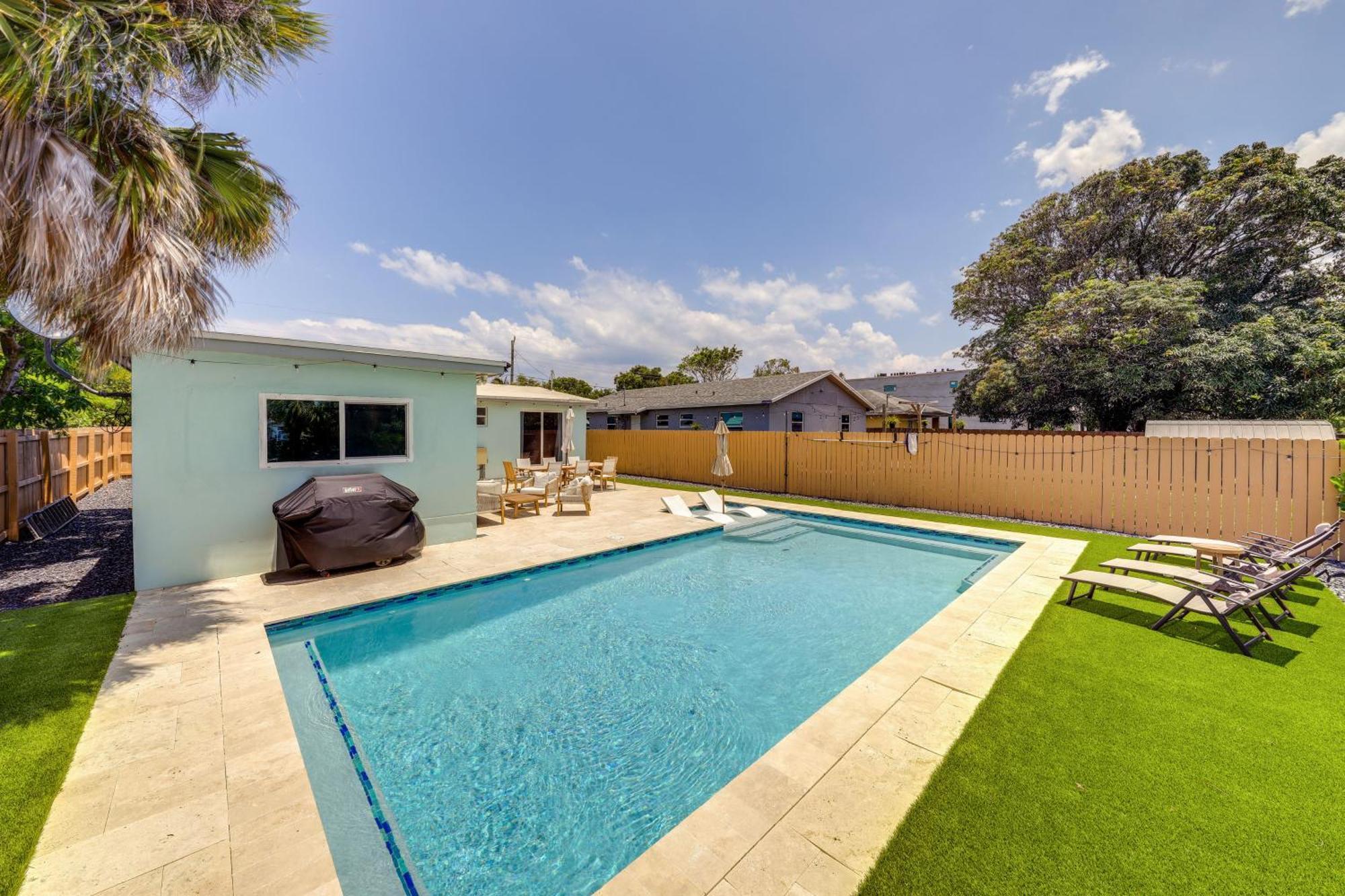Bright Near Atlantic Ave And Delray Beach! *