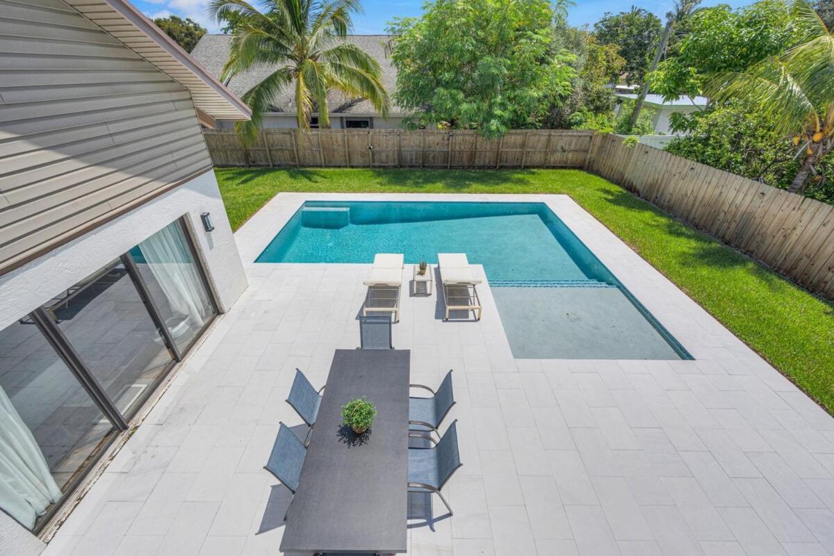 Holiday home Wonderful Tropical Pool House Delray Near Ocean