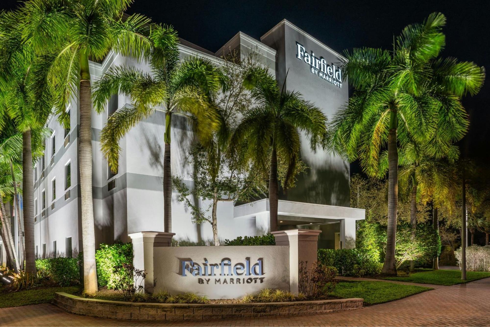 Hotel Fairfield & By Marriott Delray I-95