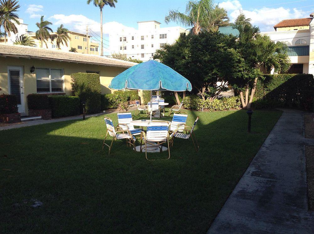 The Grove Condominium 5*