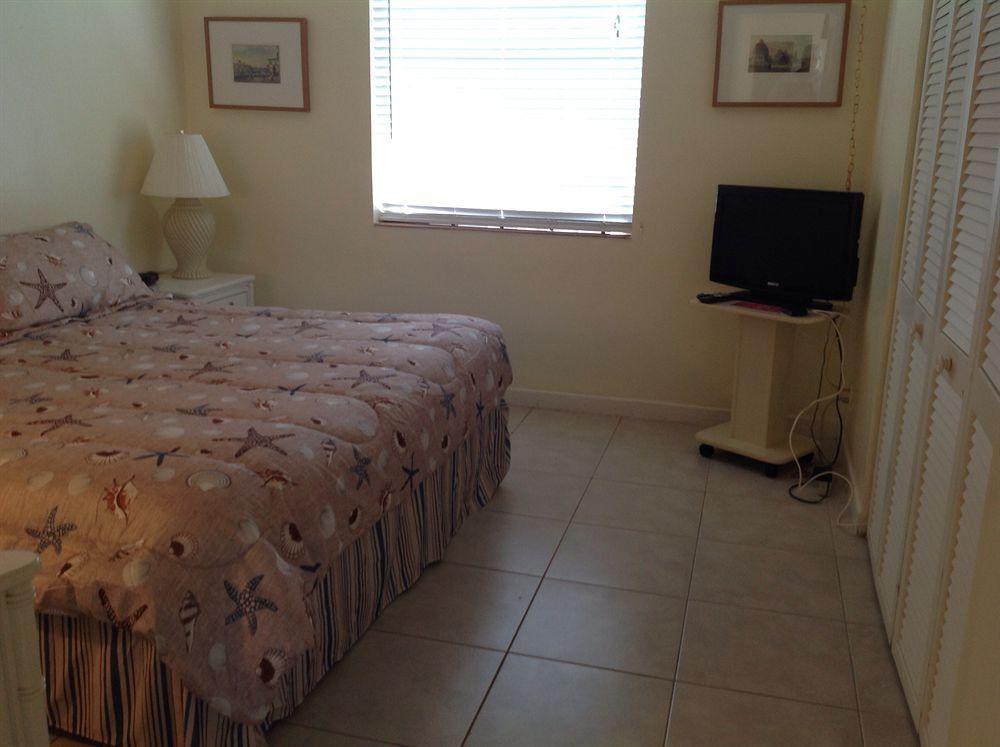 The Grove Condominium Delray Beach
