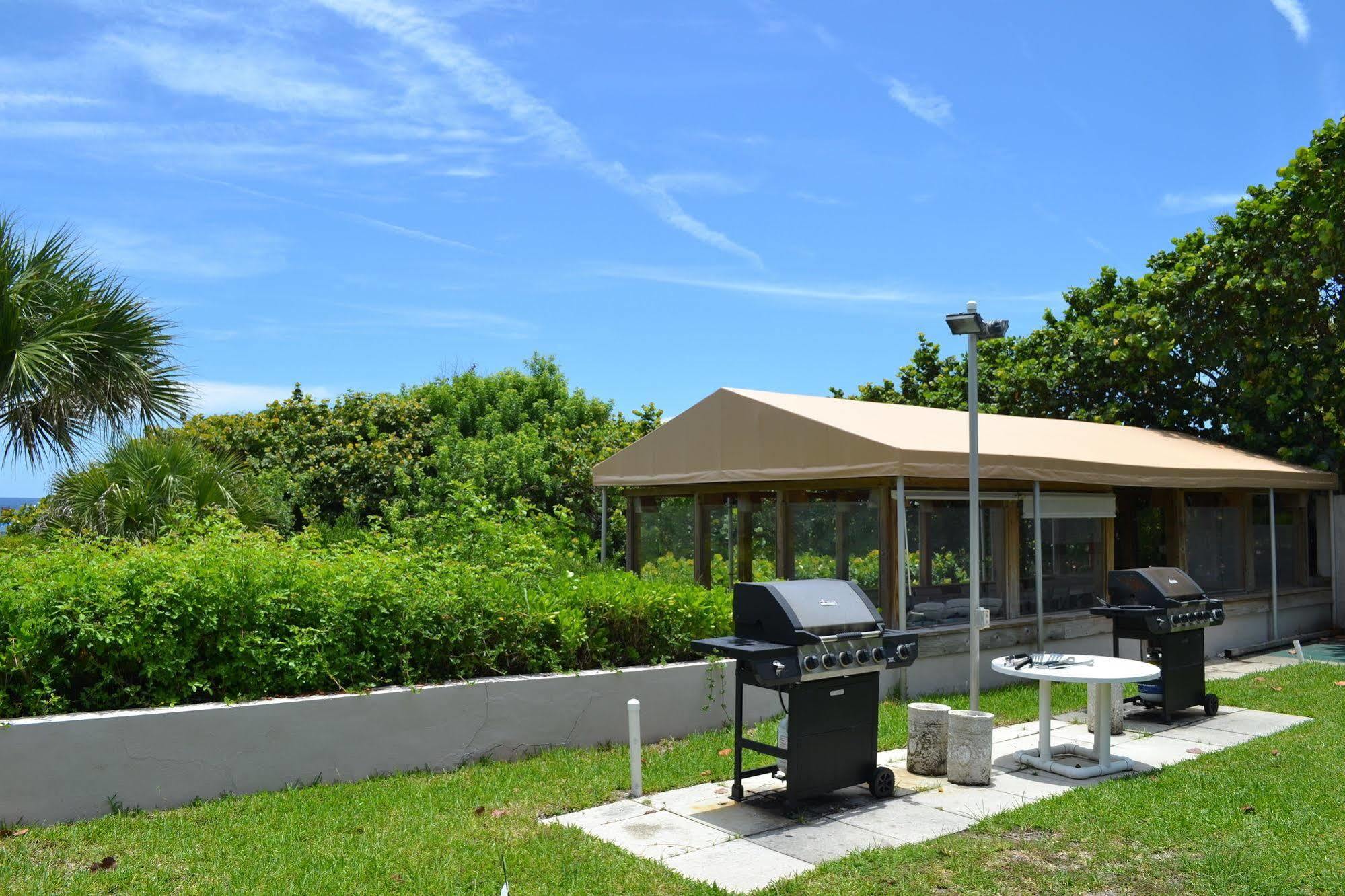Delray South Shore Club *