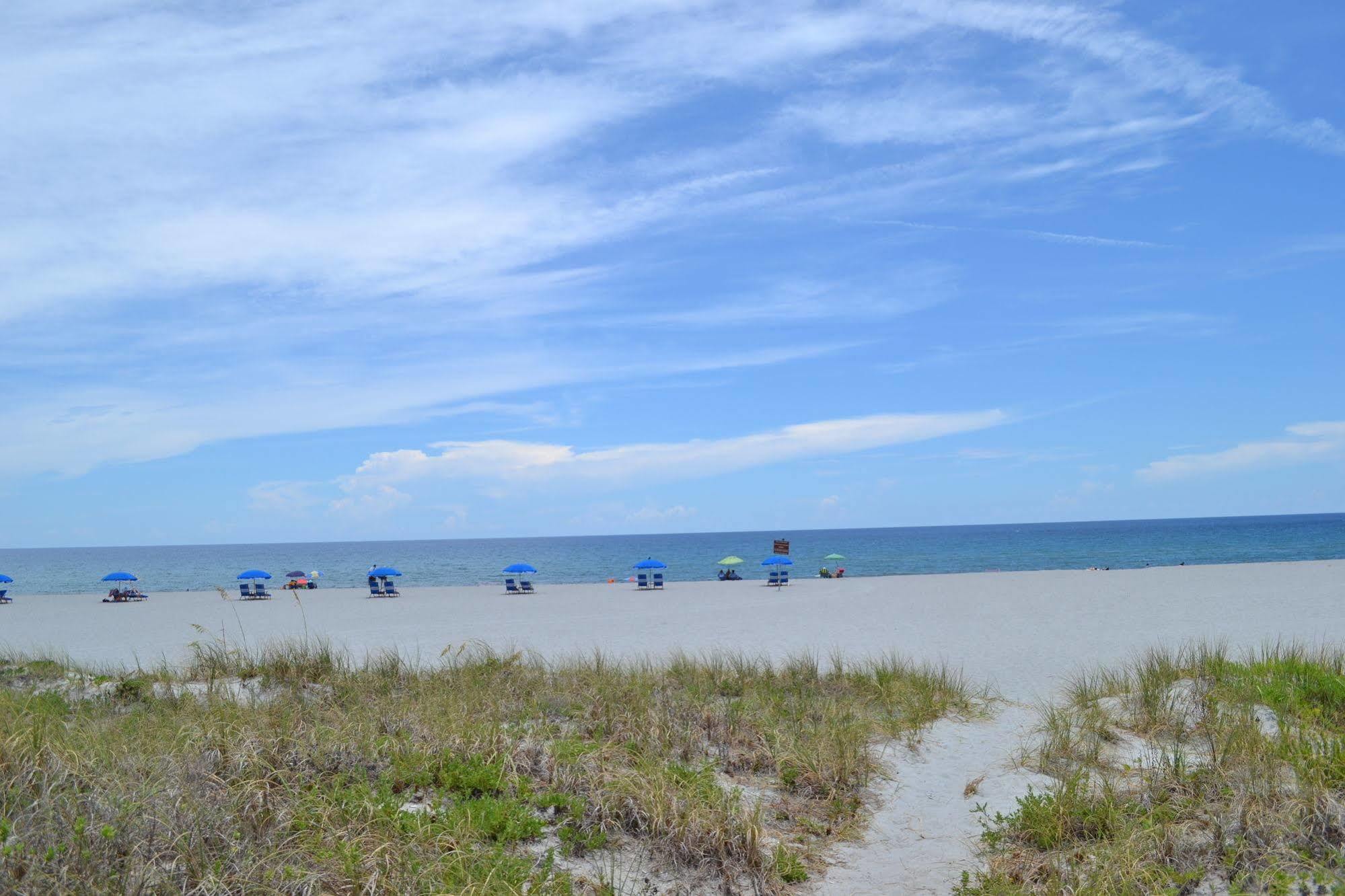 Delray South Shore Club *